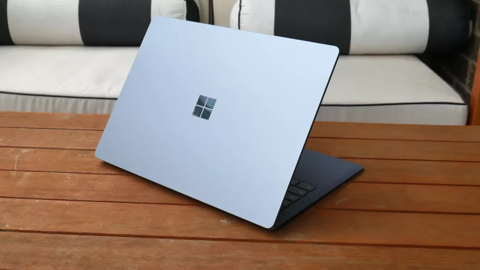 Đánh giá laptop Microsoft Surface 4 13 inch