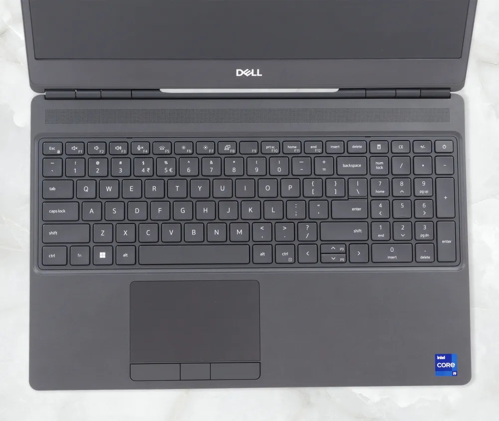Dell Precision 7560 4
