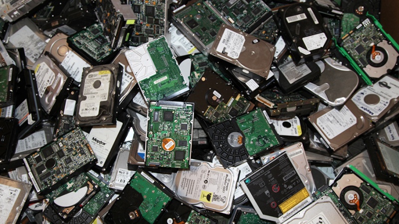 Có hàng triệu ổ cứng HDD bị tiêu hủy mỗi năm