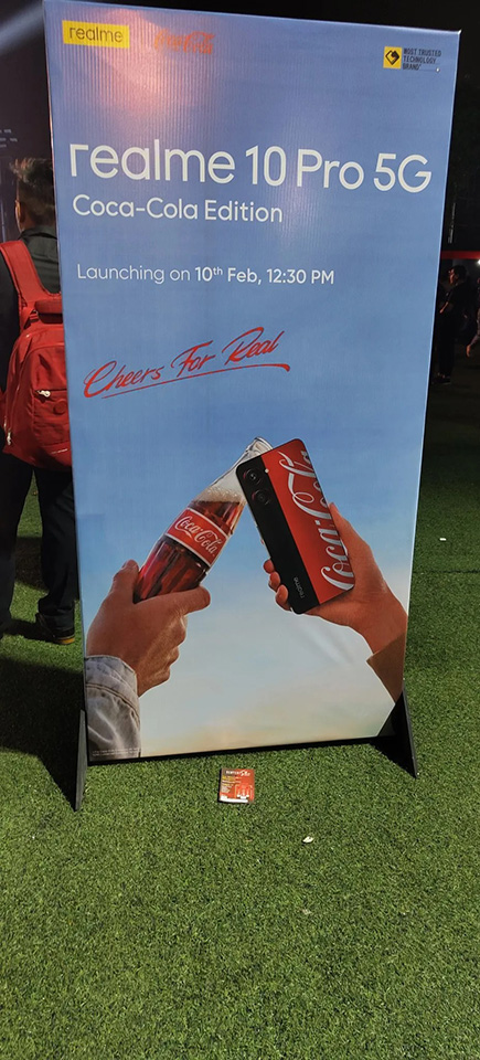 Banner Realme 10 Pro 5G Coca-Cola Edition